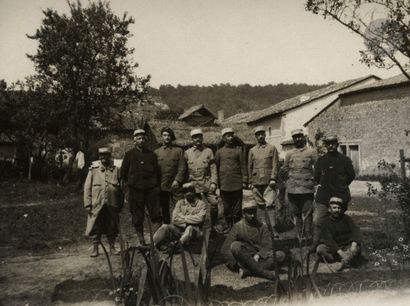 null Photographe non identifié 
Première Guerre mondiale, 1914-1918. 
Soldats. Paysages...