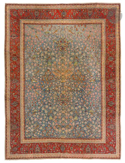 null KESHAN - early 20th centuryLarge
carpet decorated with birds and bouquets of...