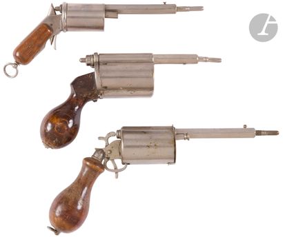 Curiosities
:A set of three pencil revolvers...