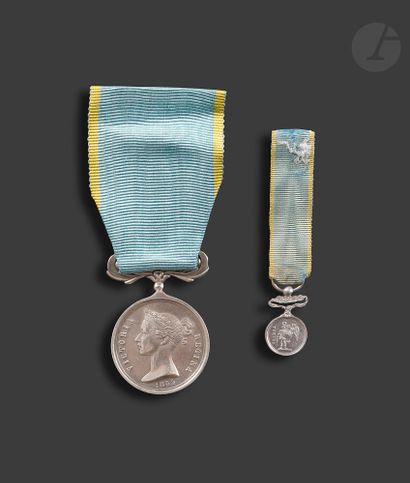 GREAT BRITAIN CRIMEA MEDAL Two medals of...