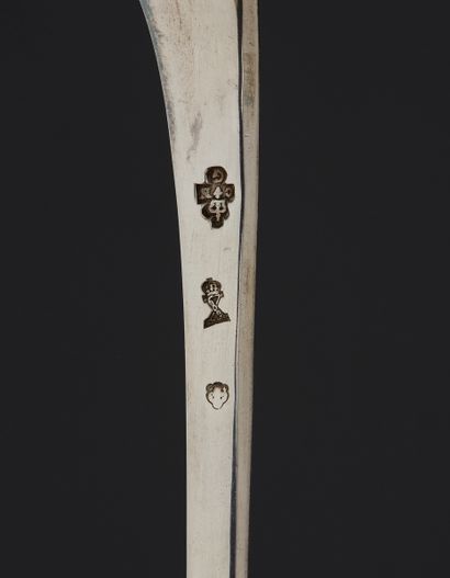 null JURISDICTION OF AMIENS: MONTREUIL-SUR-MER 1774 - 1775 
A large ladle in silver
Master...