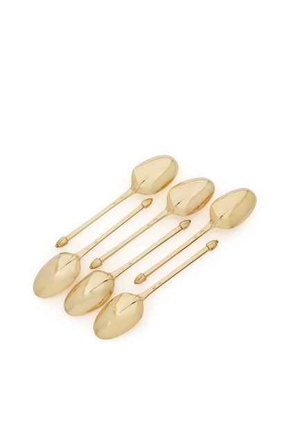 null PARIS 1697 - 1704
A set of six small spoons in gold plated silver
Master silversmith:...