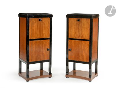 null Pair of small secretaries with flaps in mahogany and blackened wood, opening...