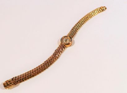 null JAEGER LECOULTRE

Montre bracelet pour femme en or 18K (750), cadran blanc,...