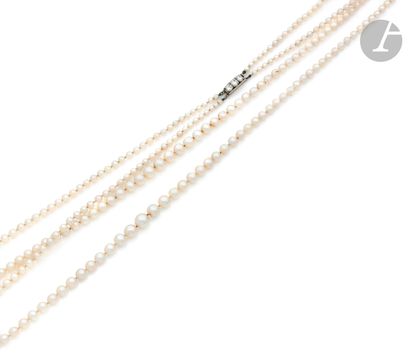 Necklace of two rows of cultured pearls,...