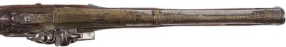 null Long oriental style flintlock pommel gun.
Round damascus barrel, blunderbuss...