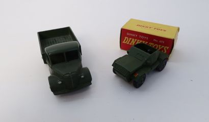 corporal erector militaire 1 pneu noir 27/12 pour GBO niveleuse Dinky toys 