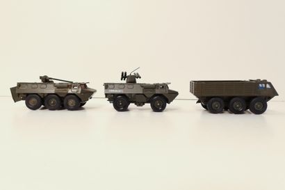 null 
 SOLIDO 

 Ensemble de 11 véhicules militaires sans boîte : 

 - 5 Half-track...