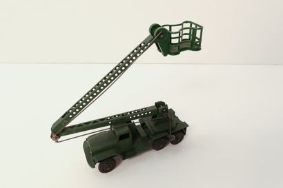 1 pneu noir 27/12 pour GBO corporal erector militaire niveleuse Dinky toys 