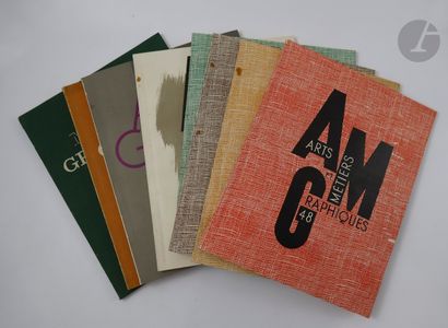 null [REVUE].
Arts et Métiers graphiques. 
Paris, 1932-1935. — 14 numéros in-4, brochés,...