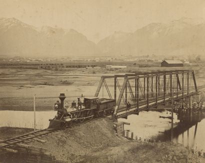 null Photographe non identifié 
Utah, Ogden city c. 1875.
Central Railroad. 
Épreuve...