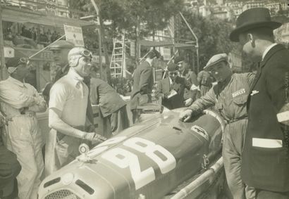 null 
Charles Delius (1877-1962) 



Grands Prix, 1931-1935. 



Monaco, 1931. Tazio...