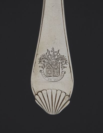 null DIJON 1724 - 1725
Cuiller à ragoût en argent, modèle filet cuilleron bordé,...