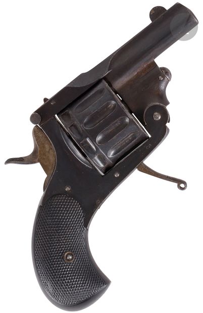 null Revolver type Bulldog, 12 coups, calibre 5,5 mm à percussion centrale.

Canon...