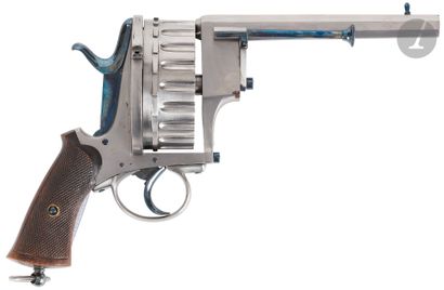 null Important revolver with system type "Chaineux" with central percussion, 20 shots,...