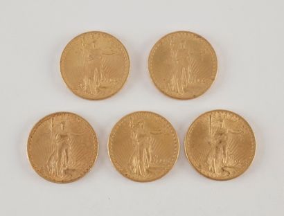 null 5 pièces de 20 Dollars en or. Type Saint Gaudens.1924 (3) - 1927 (2).
