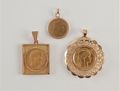 3 pendentifs en or, pièces françaises boursables...