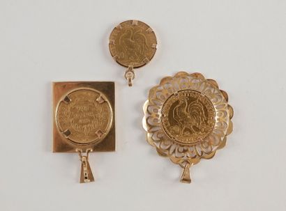 null 3 pendentifs en or, pièces françaises boursables montées (18K). Poids : 26 g
-...