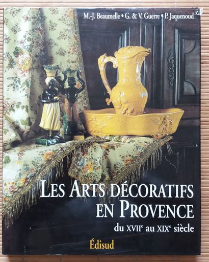 null [ARTS ET TISSUS DE PROVENCE]
Ensemble de 7 ouvrages.

*Quilts of Provence. The...