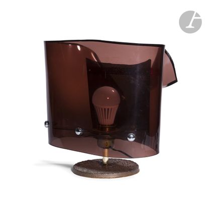 null Claude BLEYNIE (1923-2016
)
MonsignorTable
lamp
. The oval shade in smoked Plexiglas...