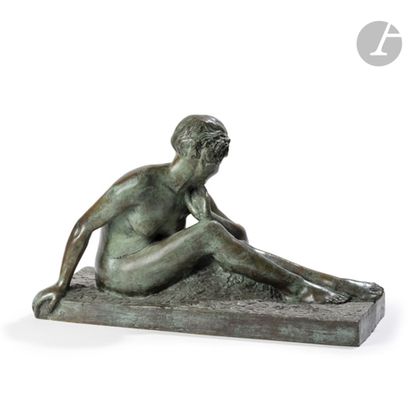 null GABRIEL CHAUVIN (1895-1965
)Seated nudeSculpture
. Bronze proof with an antique...