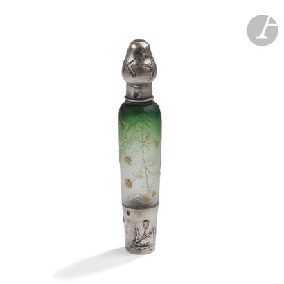  DAUM NANCY ChardonsLarge salt flask with silver frame and embossed decoration of...