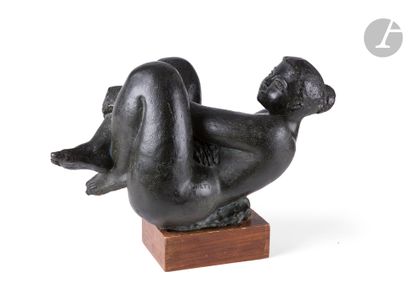 null Antoniucci VOLTI (1915-1989)
La Pucelle
Épreuve en bronze à patine brune.
Signée...