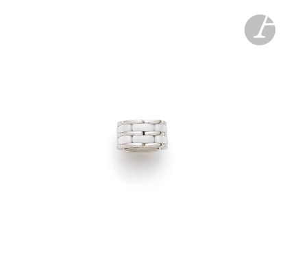 CHANEL 
Ring, Ultra model in 18K (750) white...