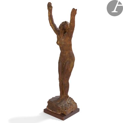 null MAX BLONDAT (1872-1925
)Woman with raised armsSculpture
. 
Workshop terracotta.
Wooden...