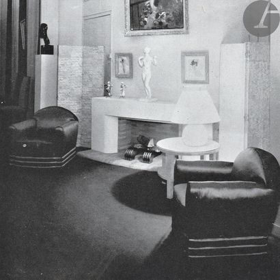 null 
JEAN PASCAUD (1903-1996)

Paire de fauteuils de type club entièrement (re)tapissés...