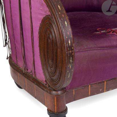 null MAURICE DUFRÈNE (1876-1955)
Rare et exceptionnel fauteuil dit Montgolfière.
Épreuve...