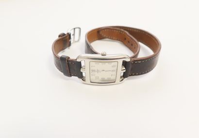 null HERMES 

N° 2604555

Ladies' stainless steel wristwatch, white dial, Arabic...