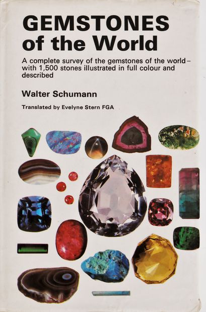null Lot de 9 ouvrages de gemmologie comprenant : 

- Brazil. Paradise of Gemstones,...