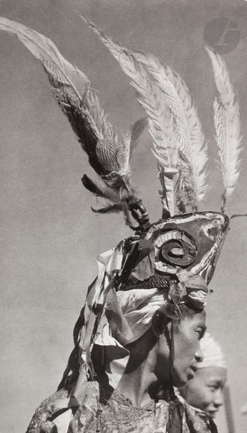 null Hugo Bernatzik (1897 - 1953) 
Birmanie. Peuple Kachin, 1936 - 1937. 
Danses...
