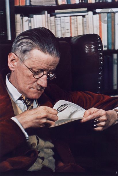 null Gisèle Freund (1908 - 2000) 
James Joyce. Paris, 1939. 
Chromogenic print (dye-transfer,...