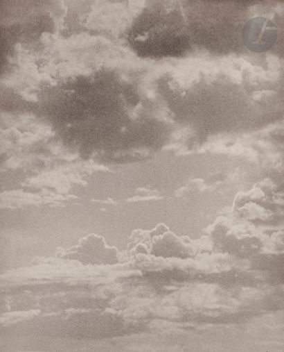 null Laure Albin Guillot (1879 - 1962) 
Ciels. Seize images photographiques de Laure...