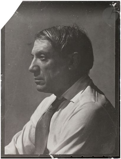 null Dora Maar (1907 - 1997
)Portrait of Pablo Picasso. 
Paris, studio 29 rue d'Astorg,...