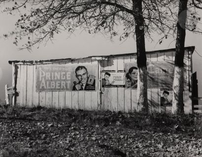 null Walker Evans (1903 - 1975) 
Cigarette Advertisements on Barn Facade. Chilton...