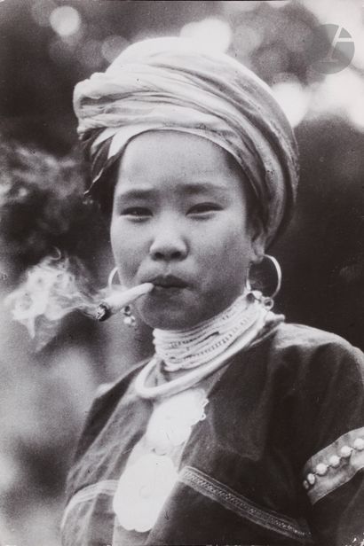 null Hugo Bernatzik (1897 - 1953) 
Thaïlande. Peuple Lahu, 1936 - 1937. 
Jeunes femmes...