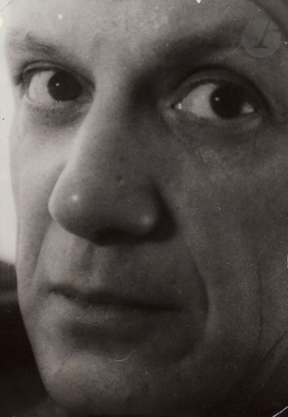  Dora Maar (1907 - 1997) Pablo Picasso in close-up, c. 1937. Silver print of the...