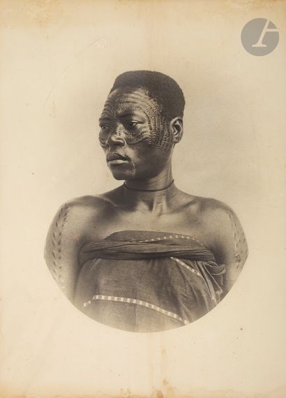 null 
Jean-François Audema (1864 - 1921) 

Congo. Gabon, 1905. 

Men and women scarified....