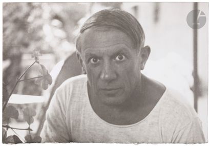  Dora Maar (1907 - 1997) Pablo Picasso, 1938. Vintage silver print on Agfa Brovira...