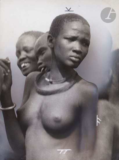 null Hugo Bernatzik (1897 - 1953) 
Sudan. Nuer people, 1927. 
Bahr el Zeraf. Nuer...