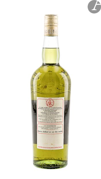 null 
1 B CHARTREUSE VERTE VOIRON PÉRIODE 1966-1982 100 cl 55% (slightly dirty back...