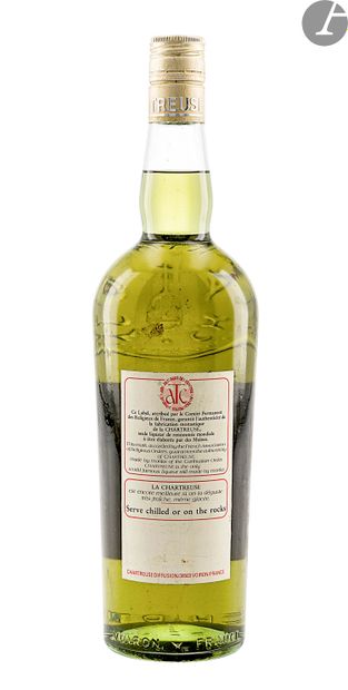 null 
1 B CHARTREUSE VERTE VOIRON PÉRIODE 1966-1982 100 cl 55% (e.l.a ; contre-étiquette...