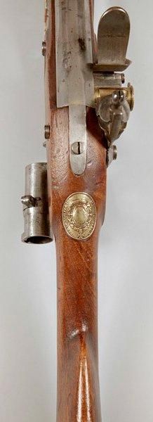 null Fusil de Gardes du Corps de Monsieur, 2e modèle 1816, à silex. Canon rond, à...
