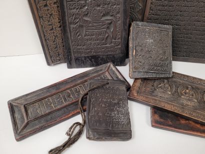 null Set of xylographic plates, Tibet, 20th centurySix
wooden xylographic plates...