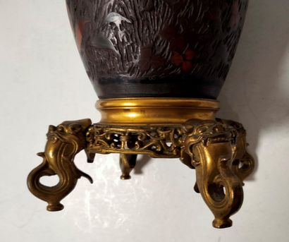 null Pair of lacquered porcelain vases, Japan, circa 1900A
cloisonné decoration of...
