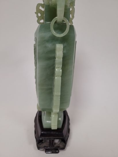 null Serpentine covered vase, China, 20th centuryStyle
and archaic decoration, the...