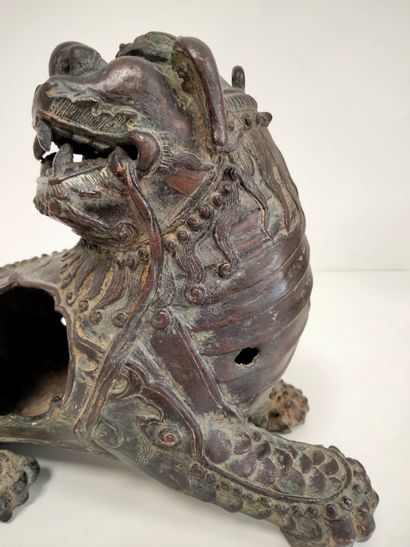 null Chimera probably forming a perfume burner, China, 17th century
styleBronze,...